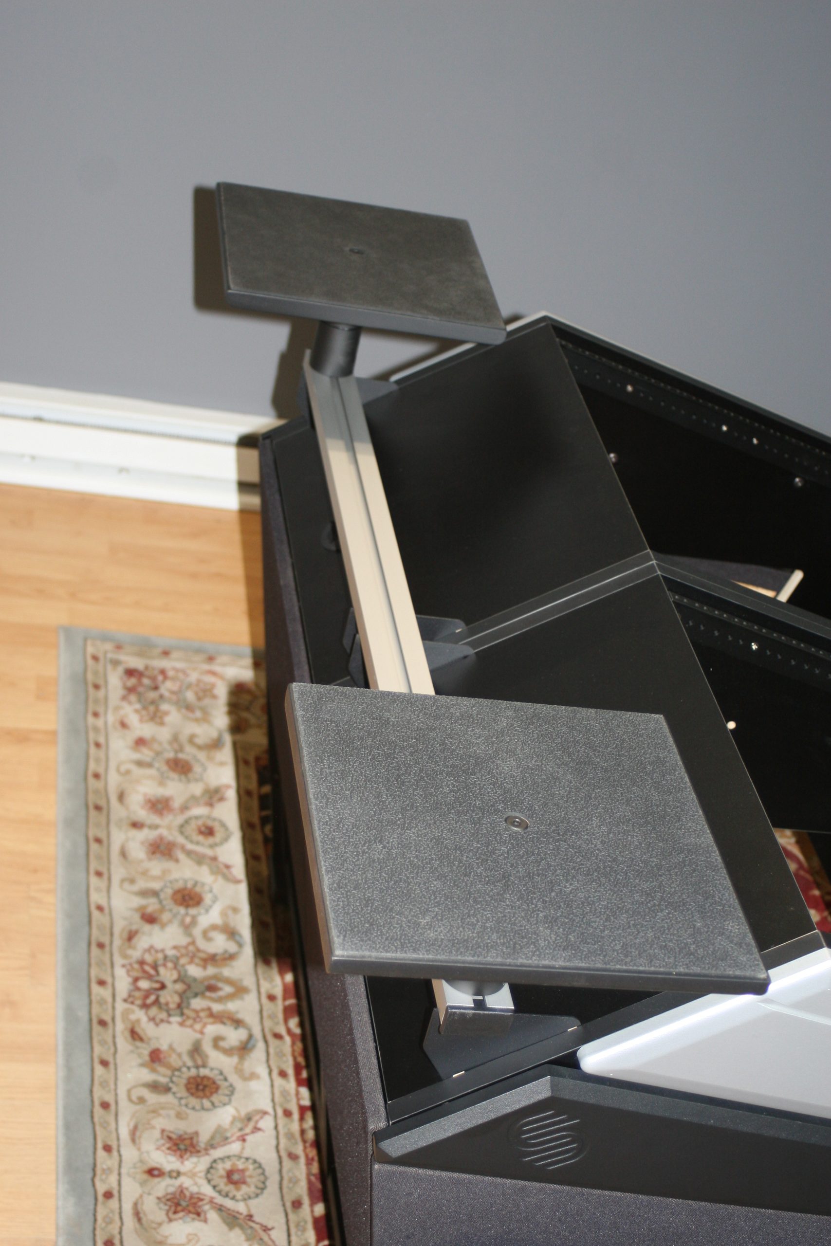 Speaker Pedestal, 11-1/2" x 11-1/2", Pair